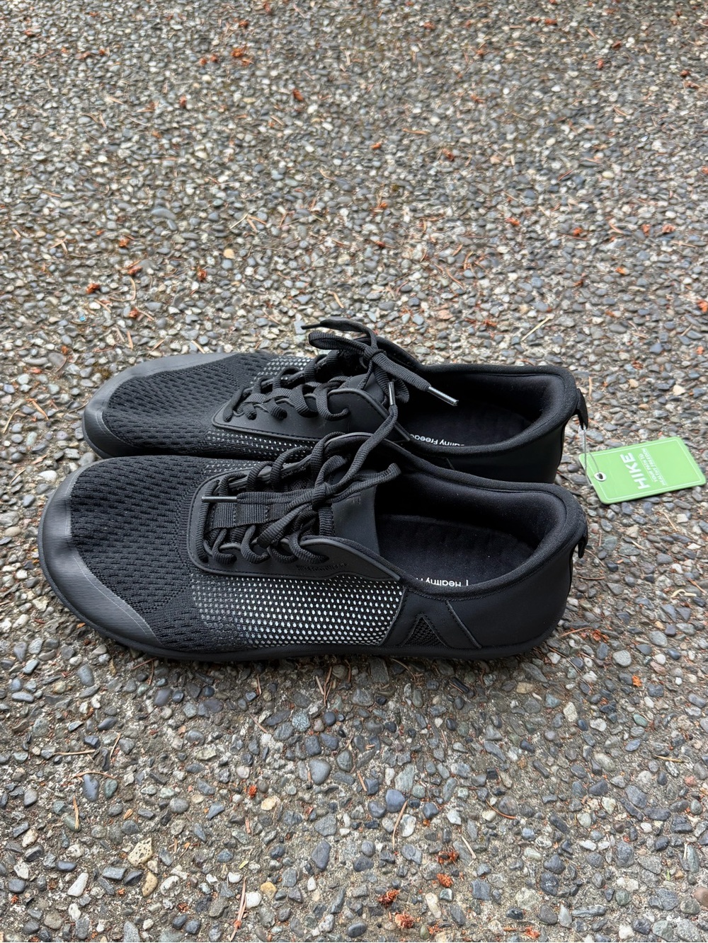 Men's Black Athletic Lace-Up Training Sneakers